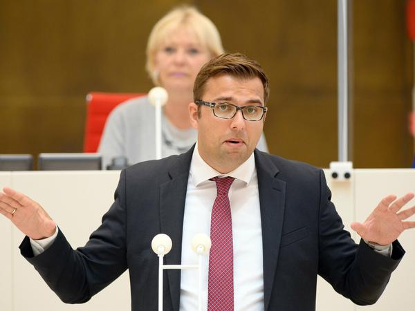 Der SPD-Fraktionsvorsitzende Erik Stohn.