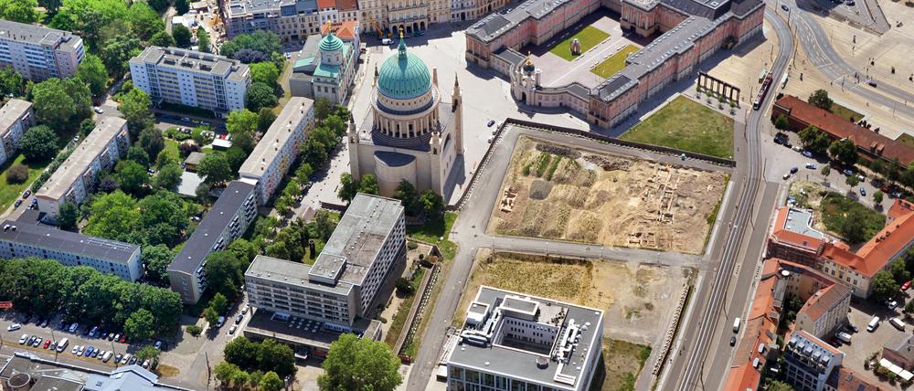 Die Lücke zwischen Landtag und Bibliothek wird sich ab 2021 langsam füllen.