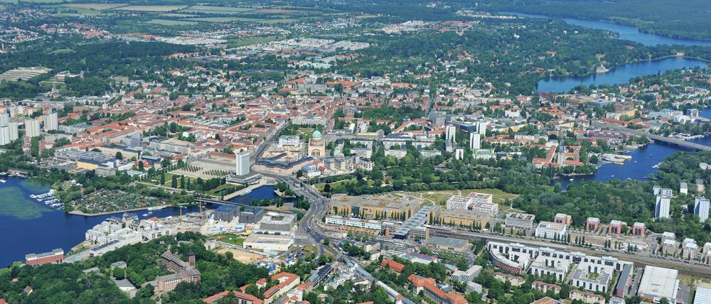 Blick über Brandenburgs Landeshauptstadt Potsdam: Die Stadt ist von Gewässern geprägt (Symbolbild).