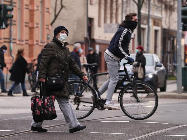 Auch in Babelsberg muss nun in der Karl-Liebknecht-Straße eine Maske getragen werden