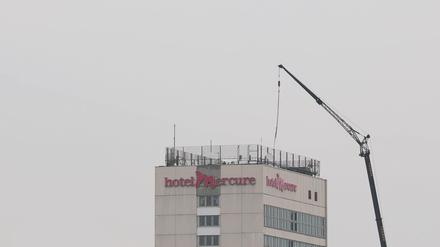 Der Krank-Einsatz am Hotel Mercure in Potsdam bleibt auf den Montag beschränkt.