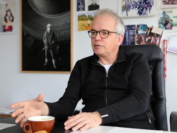 Der Potsdamer Filmproduzent Peter Hartwig ist mit seiner Koproduktion "AEIOU" nominiert. 