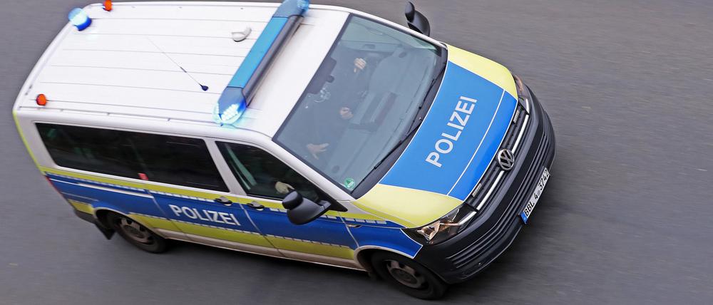 Die Polizei in Potsdam bittet um Mithilfe: Wer hat am Sonntag, 10. Januar 2021, um kurz vor 7 Uhr in der Burgstraße den Übergriff auf eine Frau beobachtet?