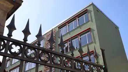 Die Voltaireschule in Potsdam: Hier würde die Barrierefreiheit neun Millionen Euro kosten