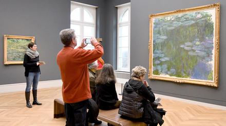 Monets Seerosen-Gemälde im Museum Barberini.