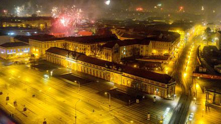 Alle Jahre wieder lässt Feuerwerk Potsdam in der Silvesternacht leuchten.