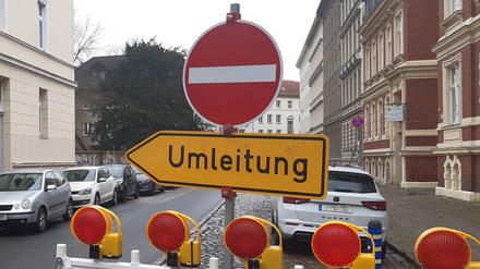 Noch bis Ende Februar ist die direkte Durchfahrt von der Lennéstraße in der Brandenburger Vorstadt zur Zeppelinstraße gesperrt.