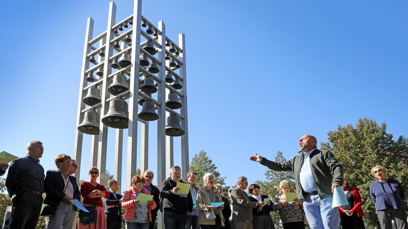 Garnisonkirche Dritter MusikProtest am Glockenspiel