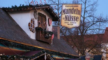 Der Weihnachtsmarkt auf dem Luisenplatz soll kommenden Montag öffnen.