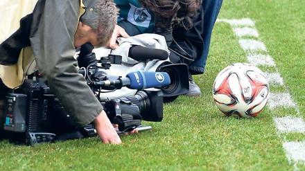 Stets auf Ballhöhe: Die Fußball-Bundesliga in der ARD-„Sportschau“.