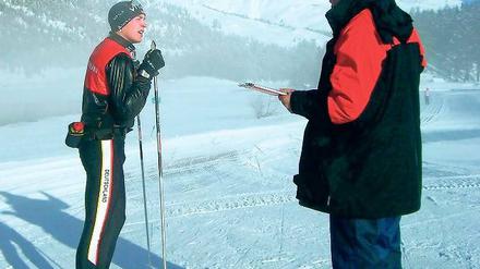 Skier statt Skulls. Hans Gruhne (l.) mit Trainer Steffen Becker in St. Moritz.