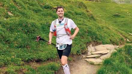 Gut gelaunter Gipfelstürmer. Trotz aller Strapazen genoss Christian Barth den Lauf in den Berner Alpen. 6700 Höhenmeter bewältigte er – jeweils bergauf und bergab.
