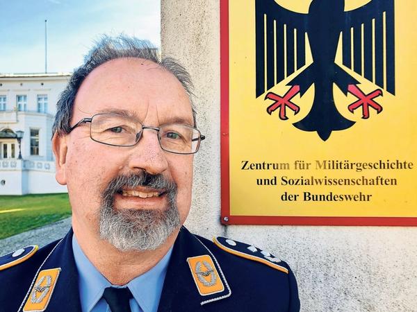 Harald Potempa vom Potsdamer Zentrum für Militärgeschichte und Sozialwissenschaften der Bundeswehr.