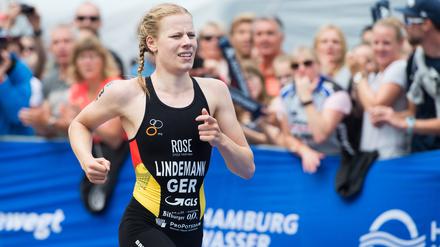 Perspektive. Der Potsdamer Triathlon-Stützpunkte gehörte auch zu den Wackelkandidaten für weitere Bundesförderung - am Luftschiffhafen trainiert Deutschlands derzeit beste Triathletin Laura Lindemann.