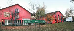 In das ehemalige Sens-Convent Hotel in Michendorf sollten vor Jahren schon Flüchtlinge einziehen.