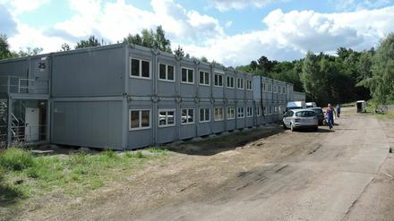 Neben den Containern in Bad Belzig, hier vor dem Erstbezug im Jahr 2015, soll eine Unterkunft in Modulbauweise entstehen.