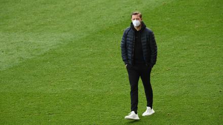 Abstiegskampf macht einsam. Bei Werder Bremen ist eine Debatte um Trainer Florian Kohfeldt entbrannt.