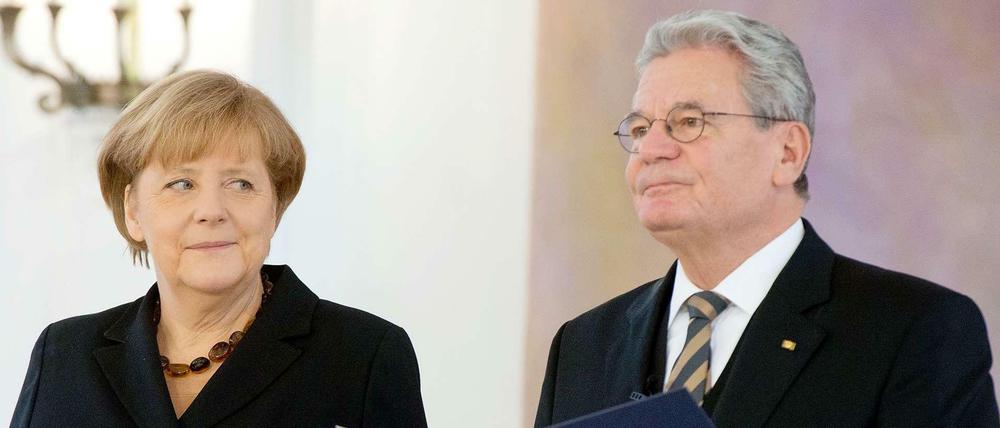 Angela Merkel und Joachim Gauck werden sich das Finalspiel am Sonntag anschauen.