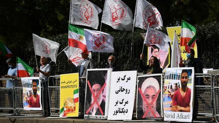 Weltweit protestierten Iraner gegen die Hinrichtung von Navi Afkari - und gegen die politische und geistige Führung des Landes.