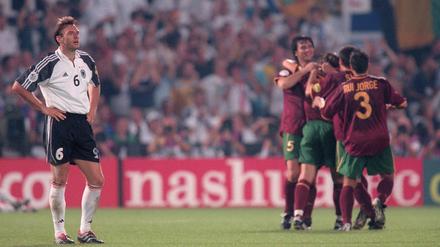 Jens Nowotny erlebte das 0:3 bei der EM 2000 gegen Portugal auf dem Platz mit.