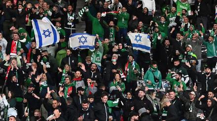Im Spiel gegen Haifa wurden Fans des Israelischen Meisters übel beschimpft.