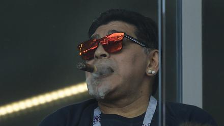Diego Maradona verfolgt die Spiele der argentinischen Nationalmannschaft in Russland von der Tribüne. 