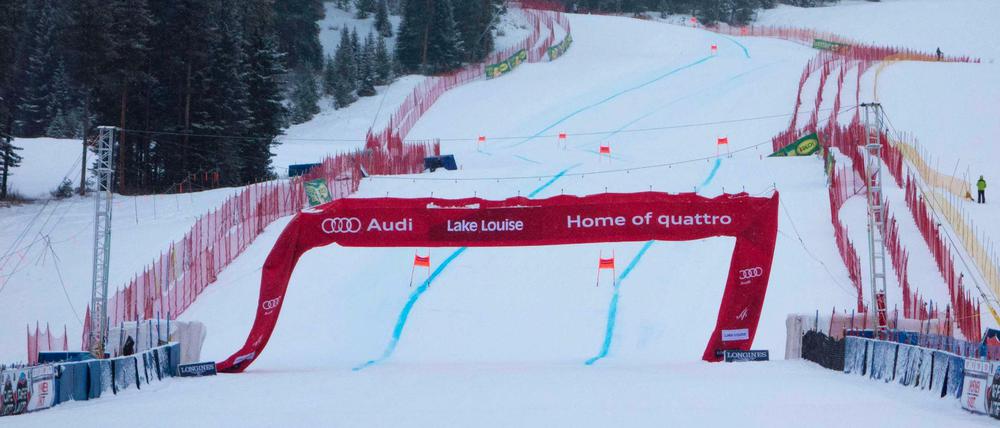 Auf der Abfahrt im kanadischen Lake Louise stürzte der Skirennfahrer Max Burkhart am Mittwoch.