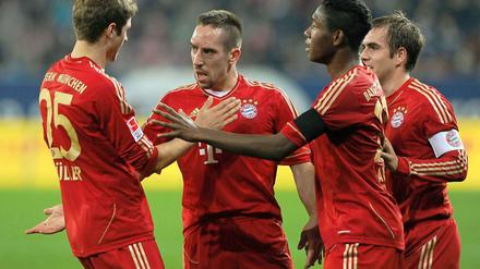 Thomas Müller, Franck Ribéry, David Alaba und Philipp Lahm nach dem Schlusspfiff.