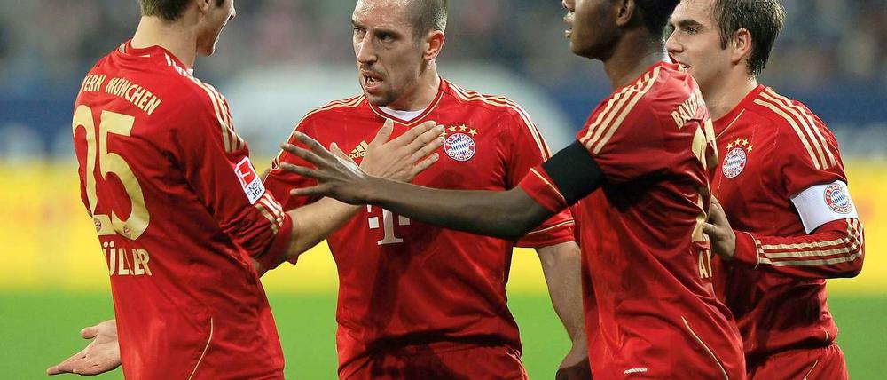 Thomas Müller, Franck Ribéry, David Alaba und Philipp Lahm nach dem Schlusspfiff.