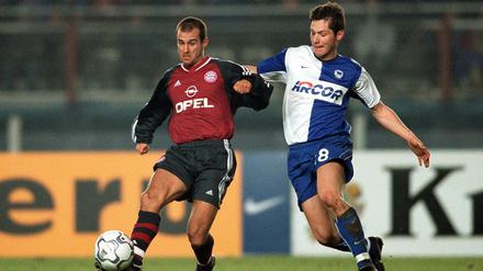 Unvergesslich. Pal Dardai (r.) kümmerte sich am 2. Dezember 2001 nicht nur um Bayerns Spielmacher Mehmet Scholl, er erzielte kurz vor Schluss auch den Treffer zu Herthas 2:1-Sieg.