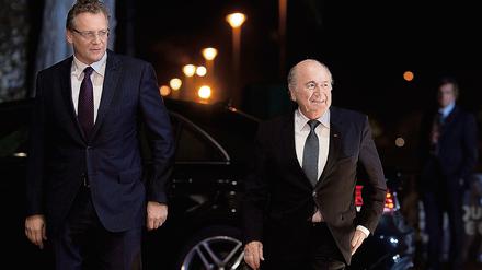 Fifa-Präsident Joseph Blatter (r.) und Generalsekretär Jerome Valcke.