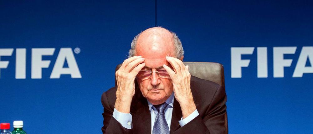 Suspendiert - und bald auch noch ohne Bundesverdienstkreuz? Fifa-Präsident Sepp Blatter.