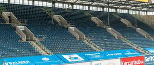 Dieser Anblick könnte sich schon bald ändern, denn der FC Hansa Rostock will das Spiel am Samstag vor 777 Zuschauern austragen.