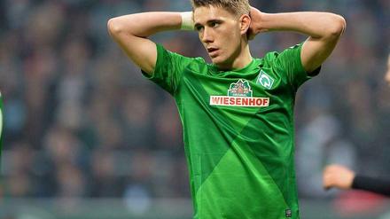 Da halfen auch die beiden Treffer von Werder-Torjäger Nils Petersen nicht. Bremen unterlag zu Hause gegen Freiburg mit 2:3. 