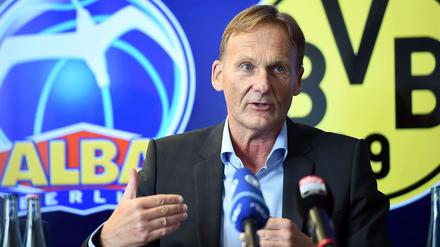 Am Dienstag gab BVB-Chef Hans-Joachim Watzke die Kooperation mit Alba Berlin bekannt.