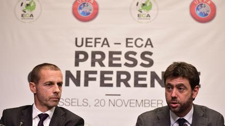 Diskussion. Aleksander Ceferin (l.) UEFA-Präsident, und Andrea Agnelli, Vorsitzender der ECA.