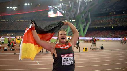 Christina Schwanitz ist das erste Mal Weltmeisterin.