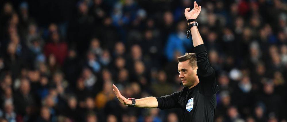 ChampionsLeague Franzose Turpin pfeift Bayern gegen Manchester City