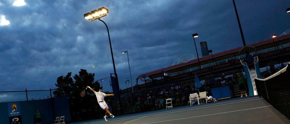 Dunkle Wolken breiten sich im Tennis nicht nur über den Australian Open aus.