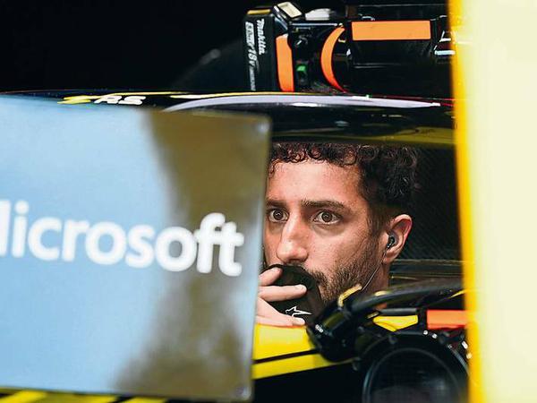 Nachdenklich: Daniel Ricciardo hat sich lange mit der Frage gequält, ob er weiterhin Rennen fahren sollte.