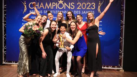 Albas Basketballerinnen wurden zur Mannschaft des Jahres bei den Frauen gewählt.