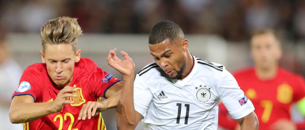 Bei der U-21-Europameisterschaft gewann Serge Gnabry das Finale mit der deutschen Nationalmannschaft gegen Spanien.