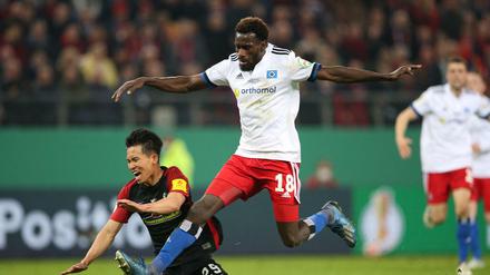 Das gab es noch nie: Der SC Freiburg zieht in das DFB-Pokalfinale ein - nach einem Sieg über den HSV