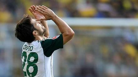 Und dann die Hände zum Himmel... Auch im zweiten Einsatz für Wolfsburg reicht es nicht zum Sieg: Diego will es nicht wahrhaben.