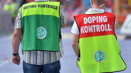Dopingkontrollen im Fußball werden vom Verband selbst durchgeführt. 