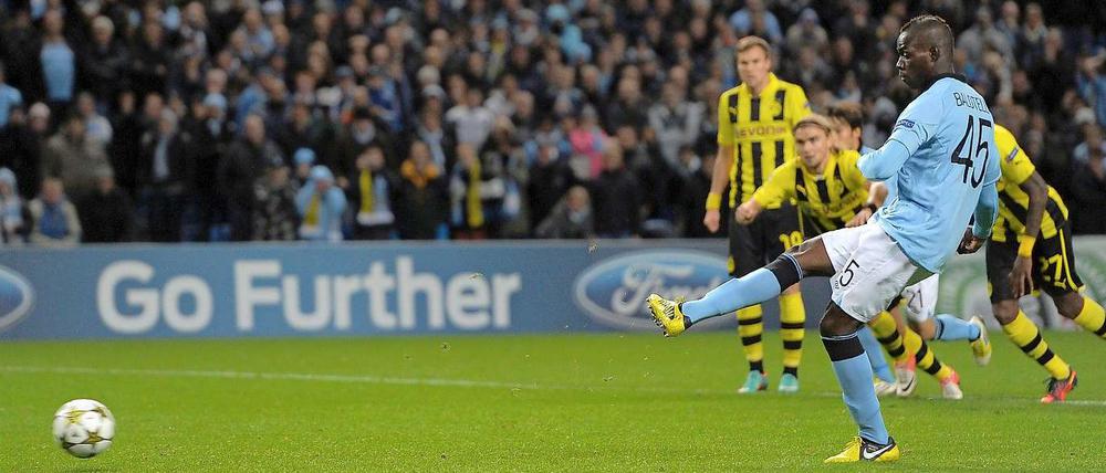 Gegen Deutsche trifft er gern. Mario Balotelli saß lange auf der Bank, kam spät ins Spiel und versaute Borussia Dortmund noch den Abend.