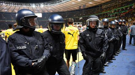 Im und ums Olympiastadion sorgte die Polizei für Sicherheit. 