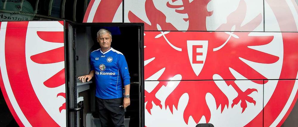 Eigenwilliger Trainer: Armin Veh hat die Eintracht aus der zweiten Liga in die Europa League geführt - und seinem Boss Heribert Bruchhagen öfter mal widersprochen.