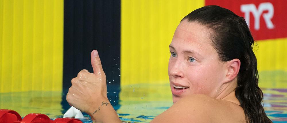 Daumen hoch: Sarah Köhler freut sich über die Qualifikation über die 1500 Meter - später sollte sie in diesem Wettbewerb Silber holen.