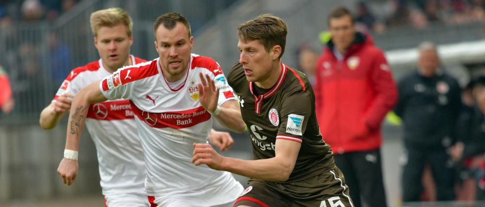 Kevin Großkreutz siegte mit dem VfB Stuttgart knapp beim FC St. Pauli (Daniel Bulballa).
